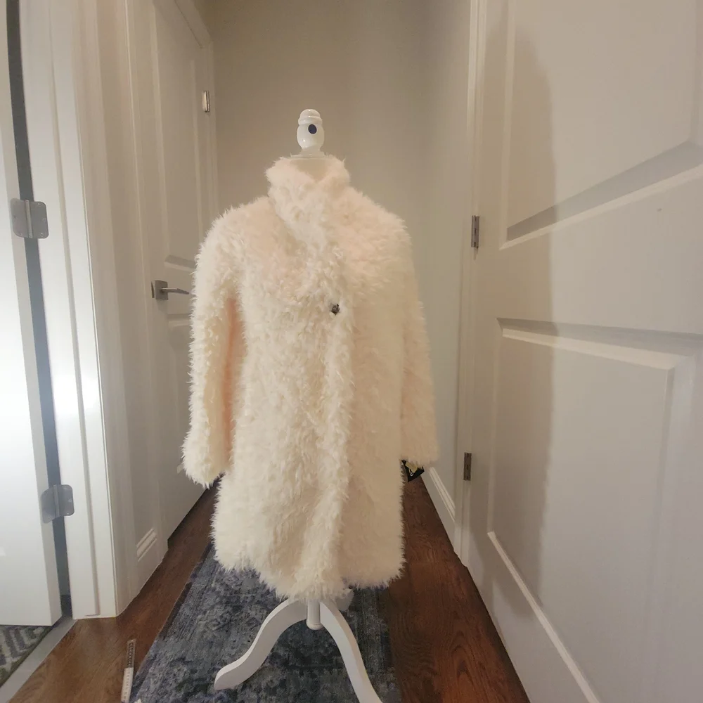 Art Class L(10-12) Girls. Long Faux Fur Ivory White Coat Jacket